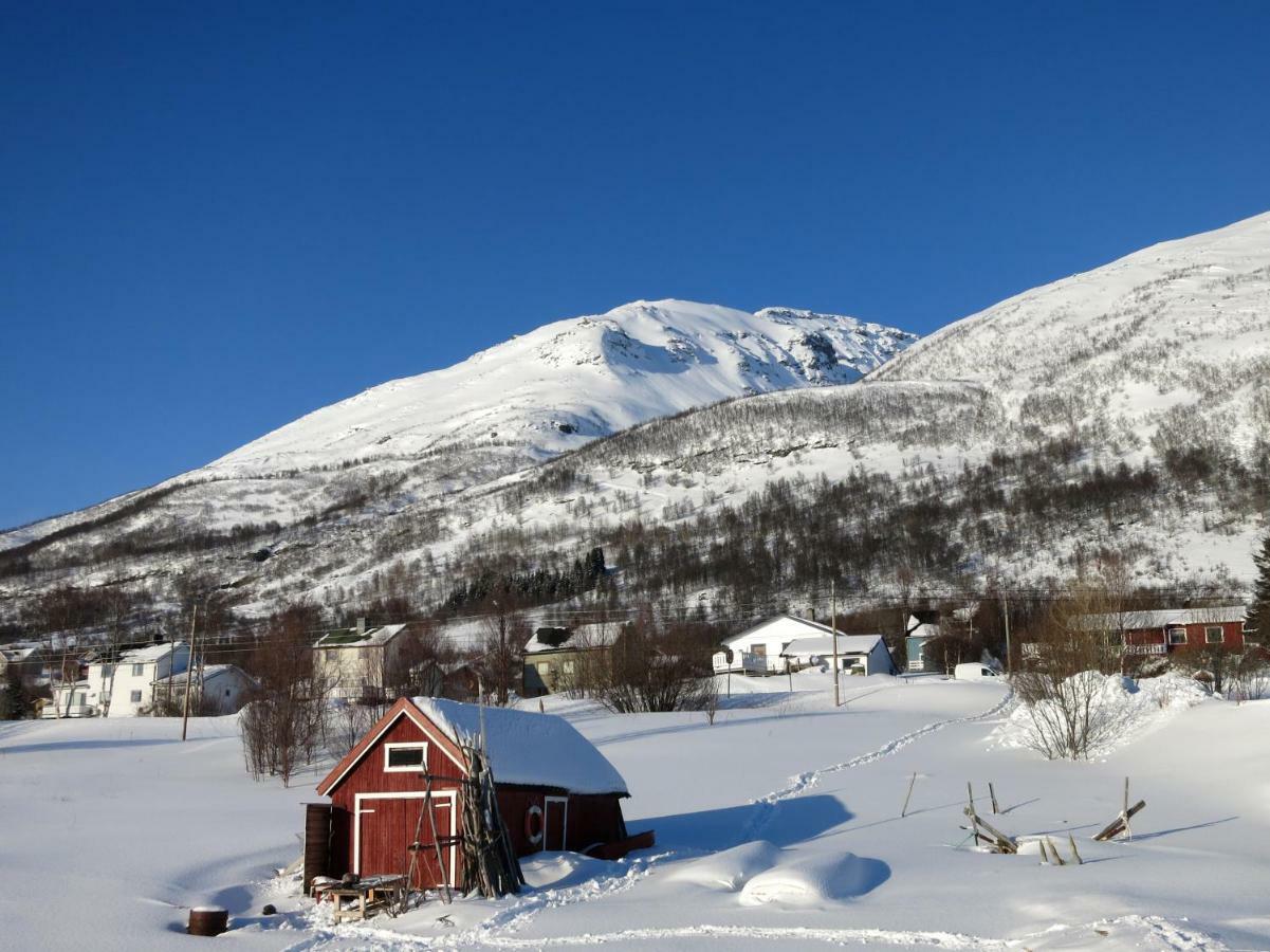 Olderdalen Ski Camp Екстериор снимка