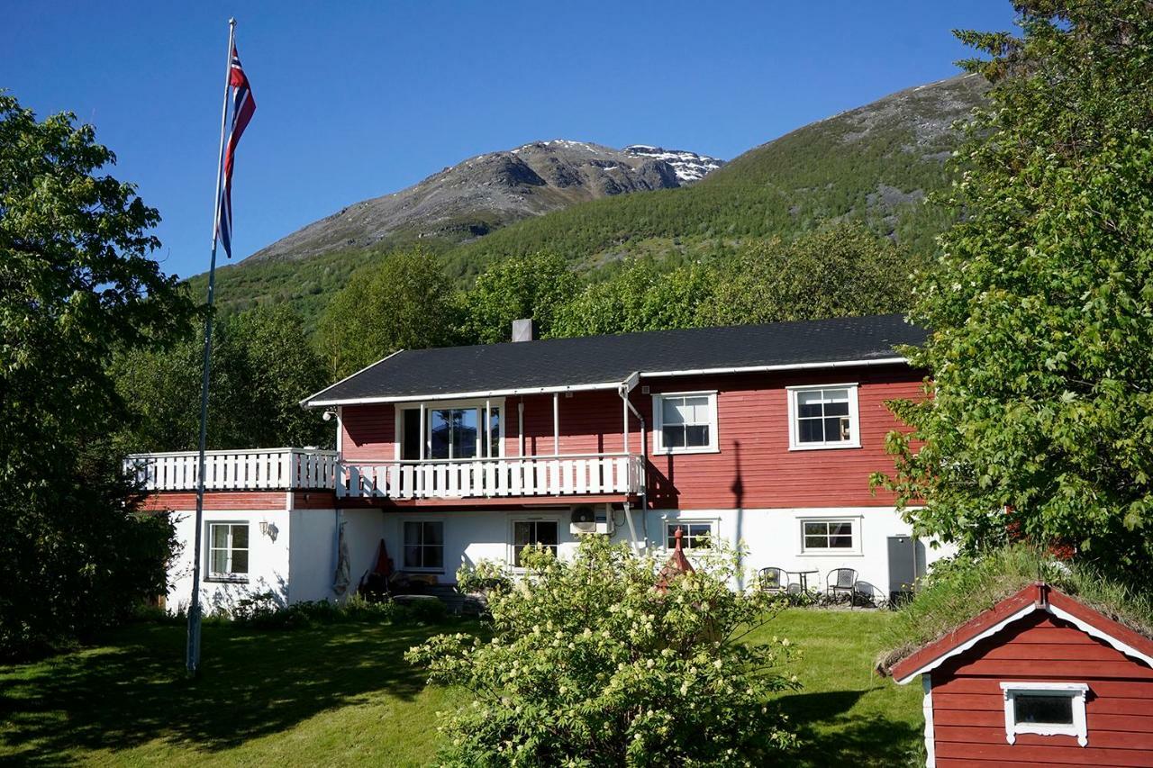Olderdalen Ski Camp Екстериор снимка